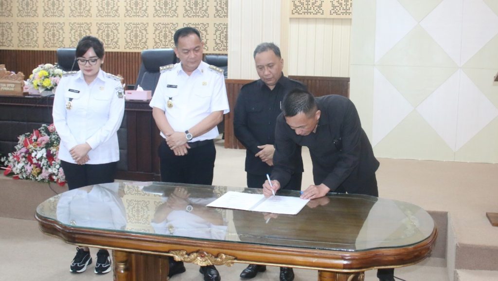 DPRD Tomohon Gelar Paripurna Penyampaian Rekomendasi LKPJ Wali Kota Tahun 2024