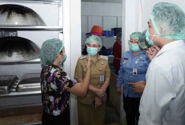Wabup Minahasa Vasung Sambangi SPPG Katinggolan, Ini Tujuannya!