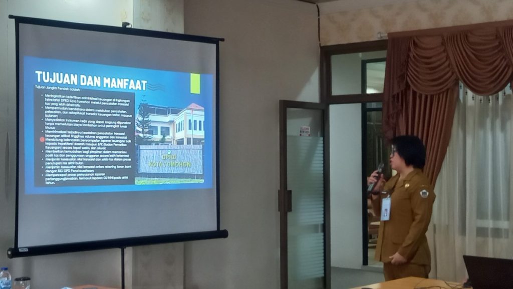 Sekretariat DPRD Tomohon Sosialisasikan Digitalisasi Pertangungjawaban Keuangan melalui Cashflow System