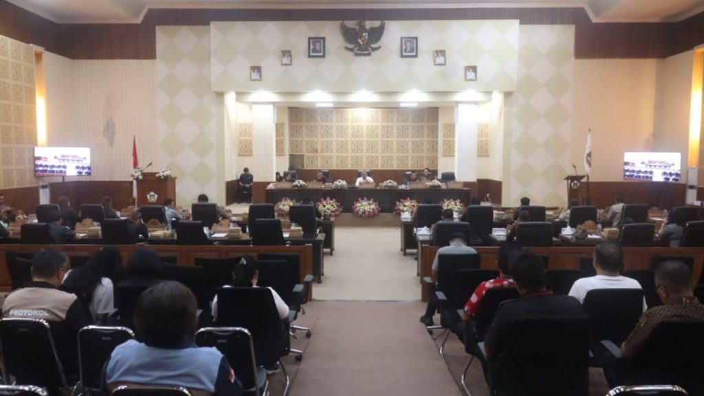 DPRD Tomohon Gelar Paripurna Penjelasan Wali Kota Mengenai Rancangan KUA-PPAS 2026