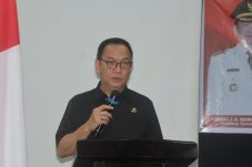 Caroll Senduk Dorong Percepatan Pembangunan Sanitasi Permukiman di Tomohon