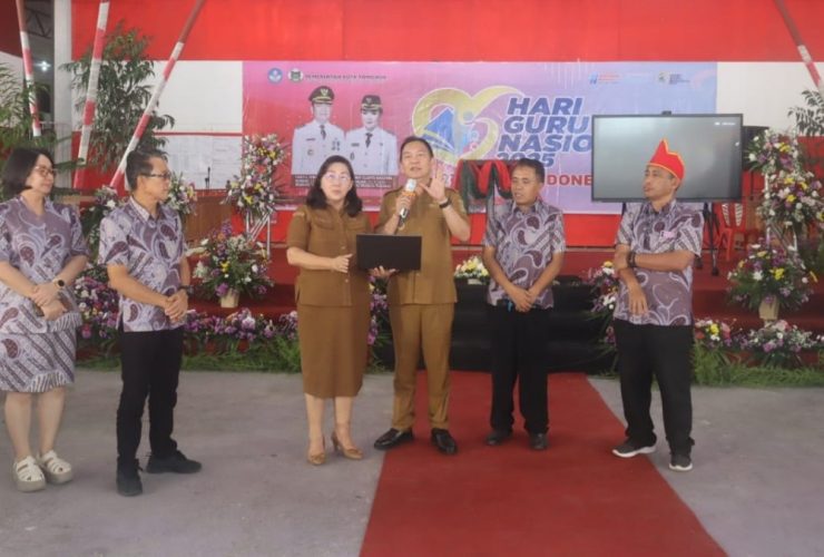 Ini Pesan Wali Kota Tomohon di Acara Puncak Hari Guru Nasional