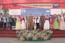 Wisatawan Korsel Kunjungi Tomohon, Disambut Langsung Wali Kota 