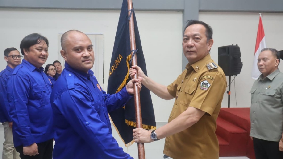Wali Kota Tomohon Caroll Senduk Lantik Pengurus Karang Taruna 2025-2030 