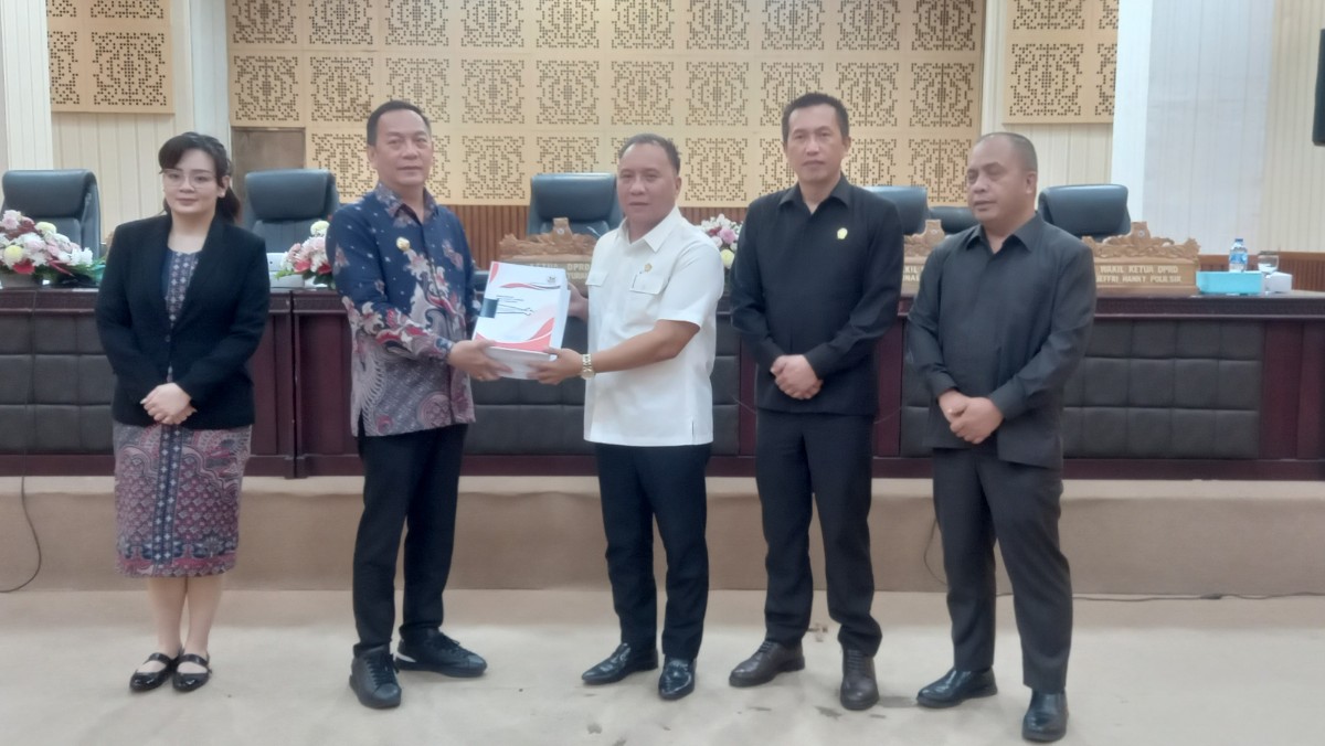 DPRD Tomohon Terima Pengajuan Ranperda APBD 2026 dari Wali Kota