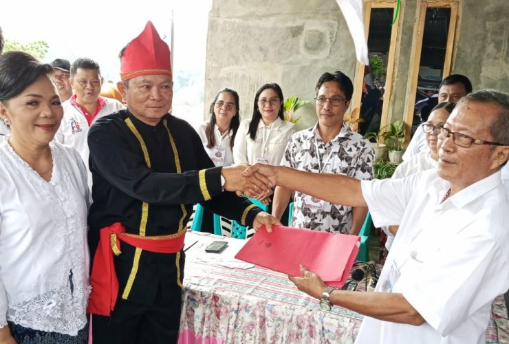 Altin Bob Pungus Mendaftar Sebagai Bakal Calon Hukum Tua Desa Kali Selatan