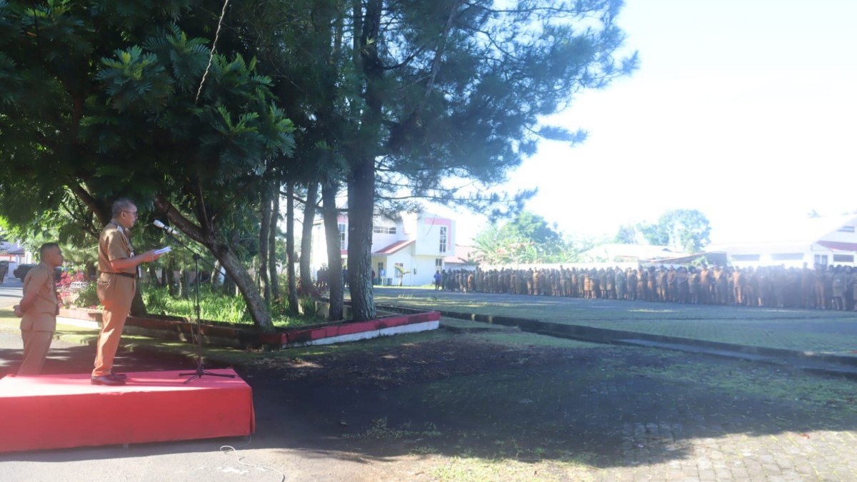 Ventje Karundeng jadi Pembina Apel Kerja, Sampaikan Arahan Wali Kota Tomohon