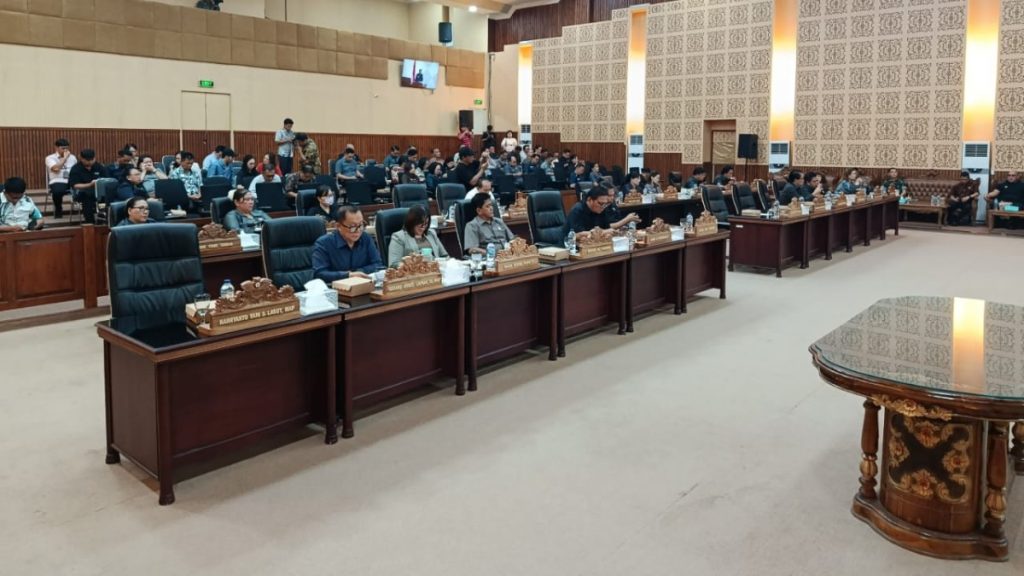 DPRD Tomohon Sampaikan Rekomendasi LKPJ Wali Kota Tahun 2025