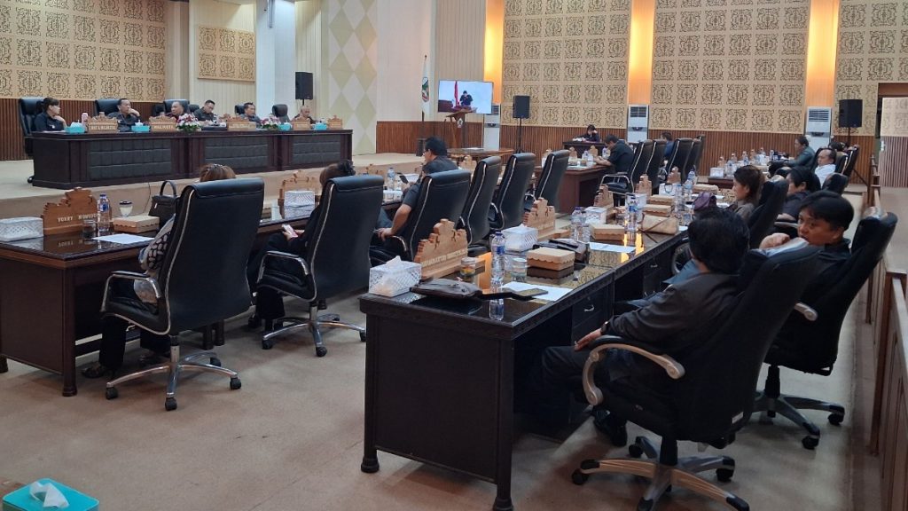 DPRD Tomohon Sampaikan Rekomendasi LKPJ Wali Kota Tahun 2025