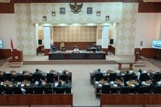 Masa Sidang Ketiga Dimulai, Ketua DPRD Tomohon Bilang Ini