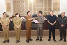 DPRD Tomohon Terima Rancangan Perubahan KUA PPAS Tahun 2026