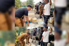 ASN Tomohon Gotong Royong Salurkan Air ke 44 Kelurahan 