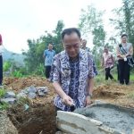 Wali Kota Tomohon Caroll Letakkan Batu Pertama Pembangunan TK Negeri Tondangow